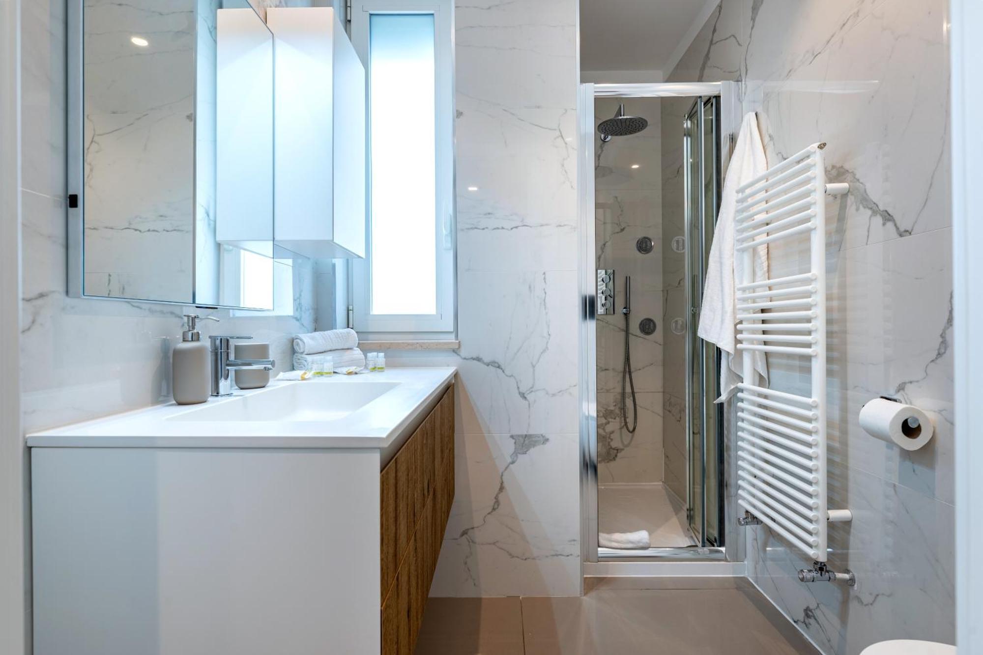 Exclusive Deluxe Apt Up To 6 People & Heated Tub Polignano a Mare Exterior photo